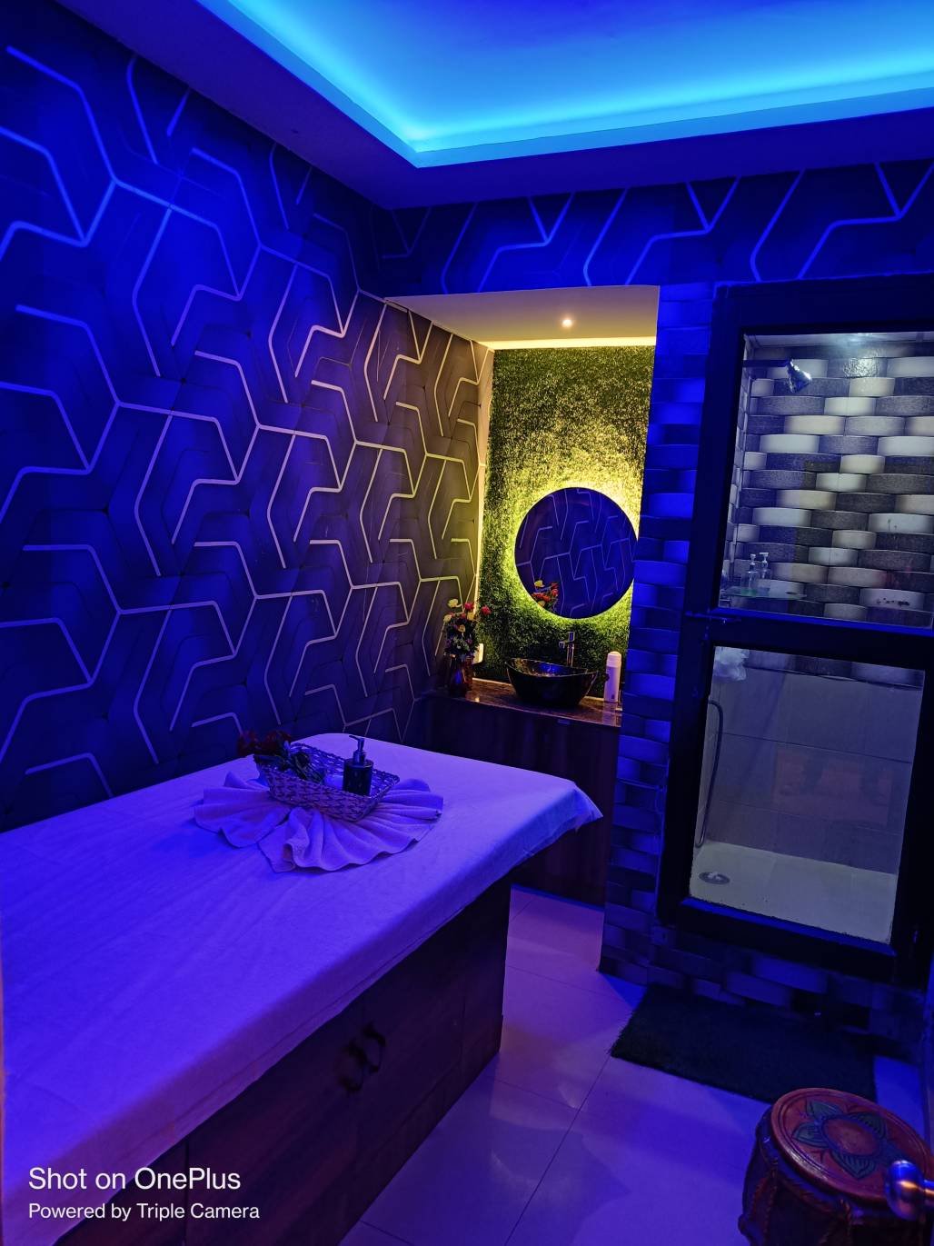 Relaxing spa treatment